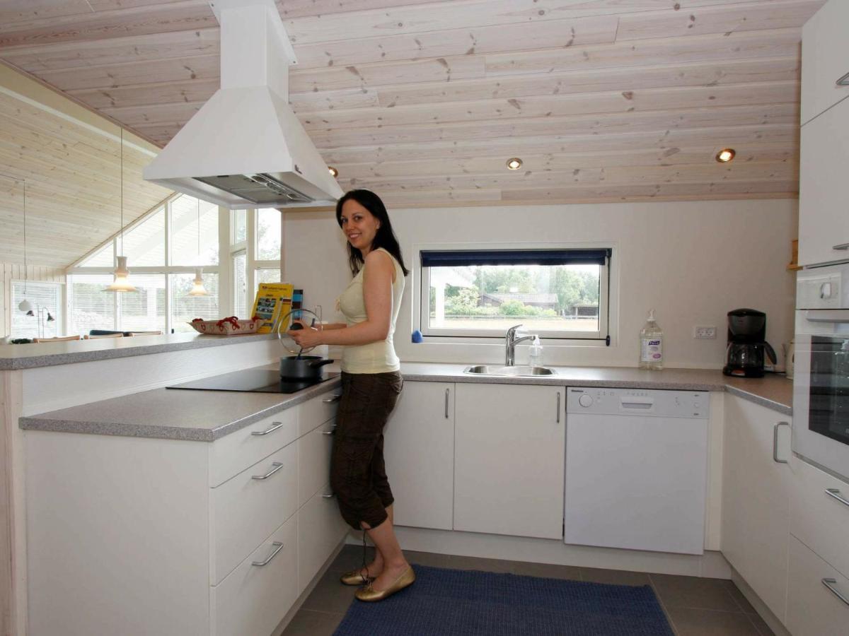 10 Person Holiday Home In R Dby Kramnitse Luaran gambar